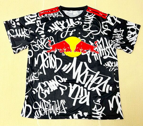 レッドブルのTシャツ 3XL