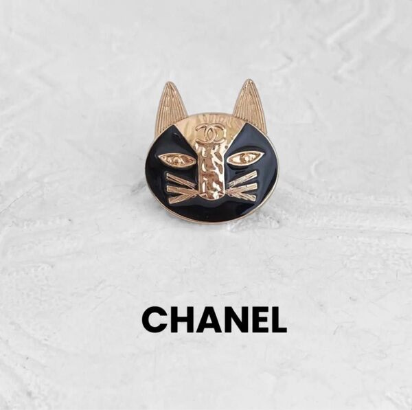 【CHANEL】ヴィンテージ ボタン ブローチ ゴールド ブラック ネコ