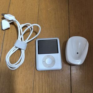 Pod シルバー 動作確認済み ケーブル付き