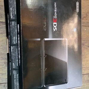 ニンテンドー3DS 本体 空箱 本体以外はございます。 メモリ付き