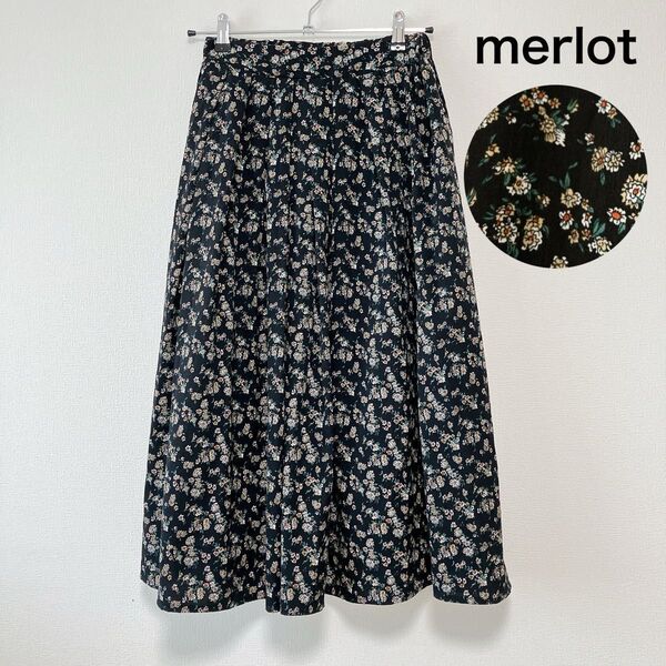 merlot メルロー 花柄ロングフレアスカート フラワープリント 総柄 ブラック 黒