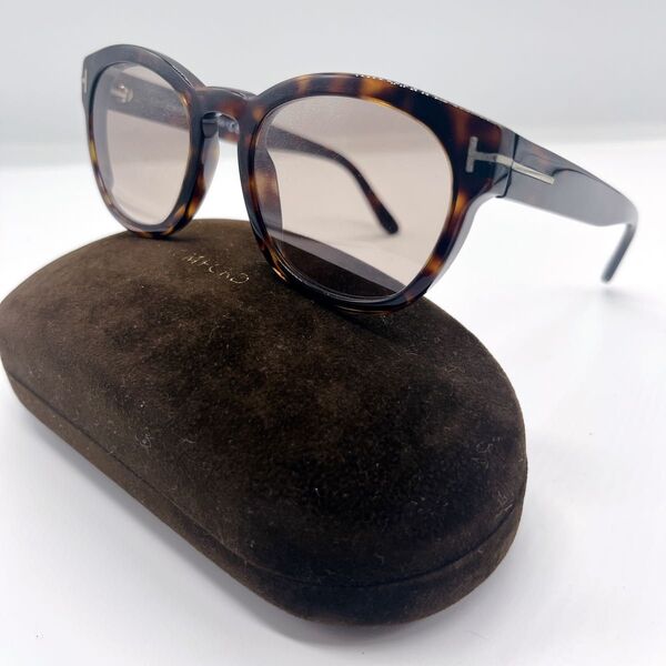 美品 トムフォード サングラス ベッコウ レディース TF590 TOMFORD メンズ Bryan ユニセックス ケース