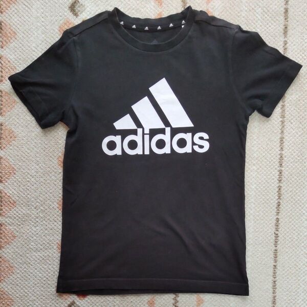 adidas アディダス キッズ半袖Tシャツ