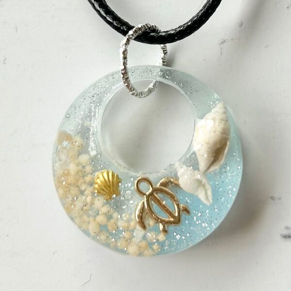 ハンドメイド ネックレス レジン ホヌ 海ガメ 星の砂 貝 ハワイアン