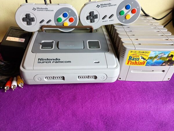 任天堂 スーパーファミコン 本体一式 スーファミ アダプター AVケーブル カセット動作確認済 SFC