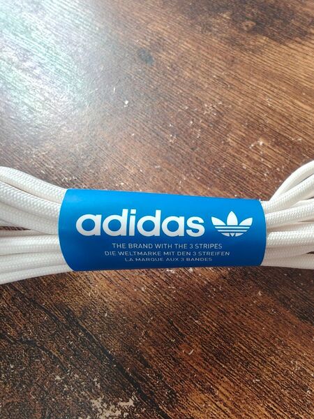 adidasスニーカーシューズ紐新品未使用
