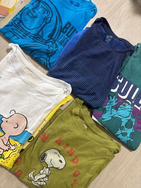 キャラクターTシャツセット ユニクロ130cmー140cm