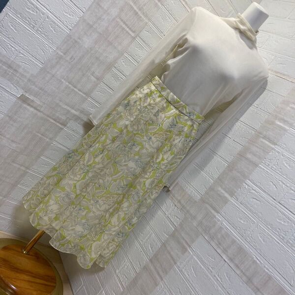 未使用極美品AMACA アマカスカート 花柄 リバティ LIBERTY オーガストローズ ミモレ丈 フレア