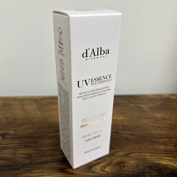 【新品】ダルバ トーンアップサンクリーム 化粧下地 日焼け止め ピンク 35ml