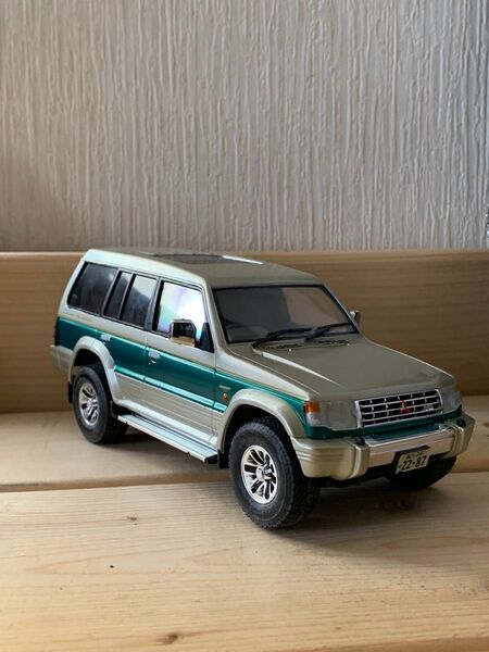 フジミ模型 三菱パジェロ完成品