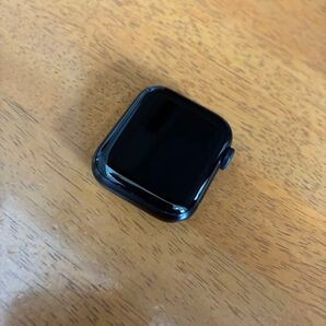 Apple Watch SE 第2世代 GPSモデル 40mm ミッドナイトアルミニウムケースとスポーツバンド S/M
