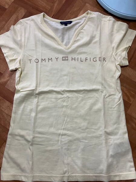 TOMMY HILFIGER VネックTシャツ イエロー