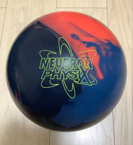 STORM NEUTRON PHYSIX ニュートロン・フィジックス 13ポンド 両手・サムレス用(サムホール無し) 中古