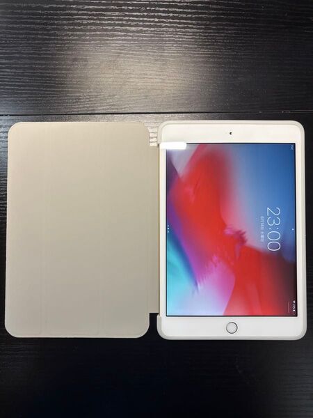 iPad mini 第3世代 ゴールド Wi-Fiモデル 16GB