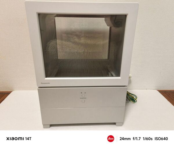 超美品 2024年 Panasonic 食器乾燥機 NP-TML1-W ホワイト