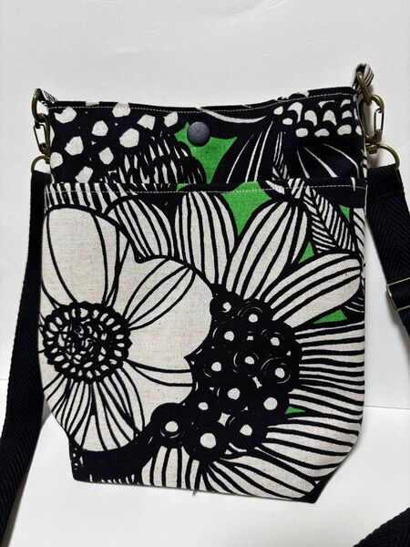 ハンドメイド ポシェット ショルダーバッグ 花柄