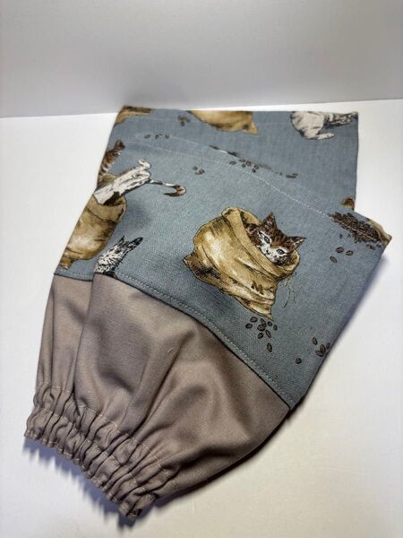 ハンドメイド ハーフ丈アームカバー 腕カバー 猫柄