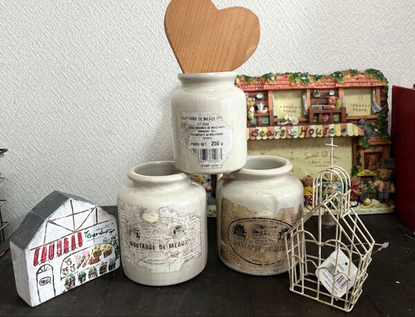 フランス ラベル訳あり 空き瓶 陶器 ガーデニング用でにて外で使用倉庫保管 3個 花器 花瓶 アンティーク