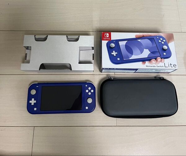 Nintendo Switch Lite ブルー 本体