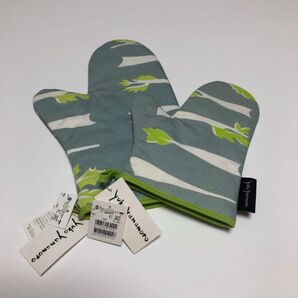 ★セール☆最終価格★新品☆yuko yamamoto☆ミトンセット
