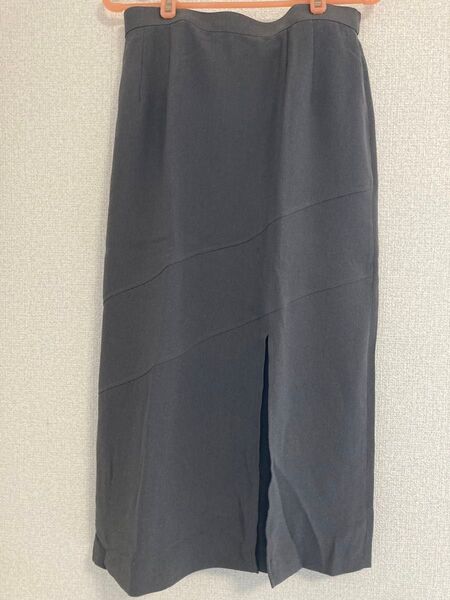 ロングスカート グレー L〜LLサイズくらい 後ろチャック