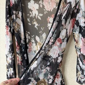 花柄シースルーカーディガン