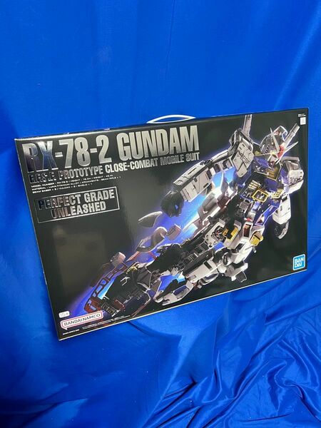 【新品、未使用、未開封品】PG UNLEASHED 機動戦士ガンダム RX-78-2 ガンダム 1/60スケール