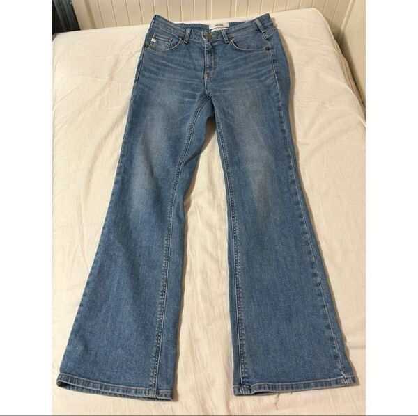 サムシングSKY31LISA フレア MID RISE ストレッチ29