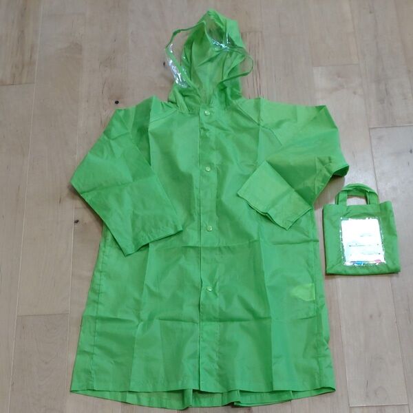 ☆レインコート 雨具 カッパ グリーン色 130サイズ 収納バック付 ランドセル収納可能☆