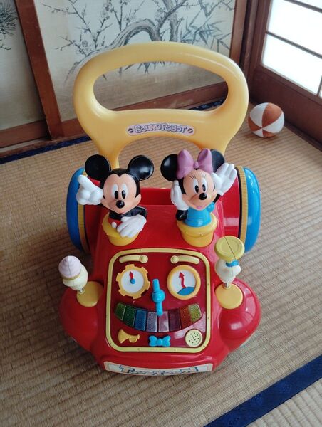 ディズニー ミッキー ミニー 手押し車