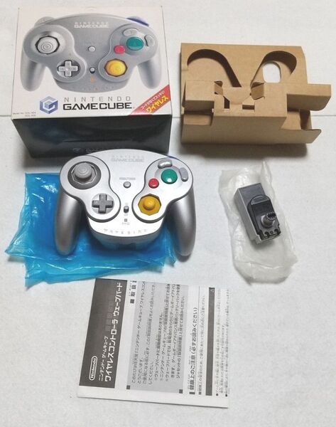 ニンテンドーゲームキューブ ワイヤレスコントローラ ウェーブバード シルバー 美品 箱 説明書
