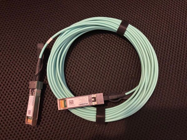 SFP28 25Gbps対応 AOC光ファイバーケーブル 10m(動作確認済み)