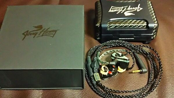 JH Audio Roxanne "SIGNATURE SPOTLIGHT ABALONE" イヤホン