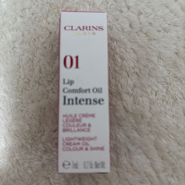 CLARINS リップコンフォートオイルインテンス 01 新品未使用品