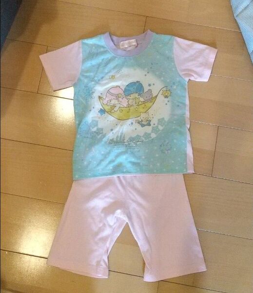 リトルツインスターズ キキララ 光るパジャマ