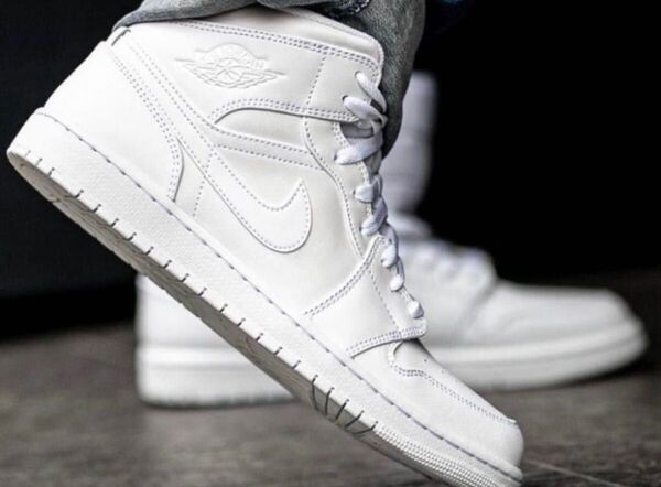 27cm NIKE AIR JORDAN1 MID Triple White エアージョーダン1 トリプルホワイト新品