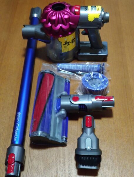 ダイソンSV11 掃除機+マキタ18vアダプターセット 分解清掃済み