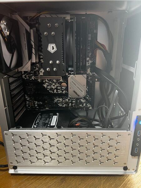 デスクトップPC Ryzen5 5600G STEEL LEGEND メモリ32GB SSD 512GB platium電源
