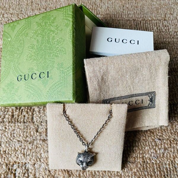 GUCCI キャットヘッド シルバー ネックレス グッチ GUCCI