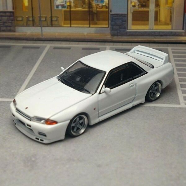 POPRACE 1/64 日産 スカイライン GT‐R (R32訳ありカスタム)