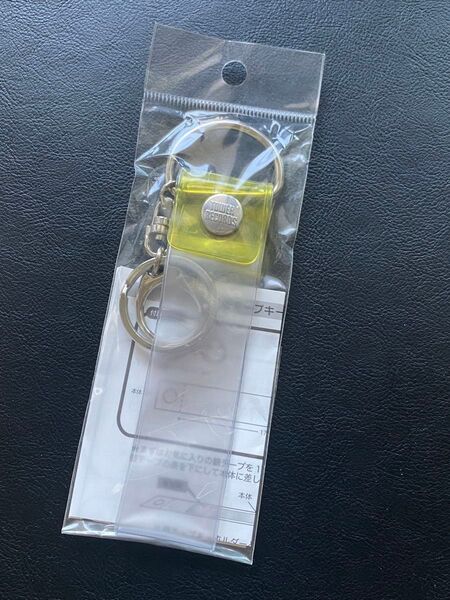 新品 タワレコ 銀テープ キーホルダー リストバンド Yellow イエロー 黄色 タワーレコード 推し色グッズ