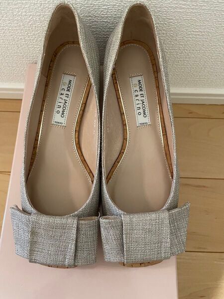 Mode et Jacomo carino モードエジャコモ カリーノ パンプス