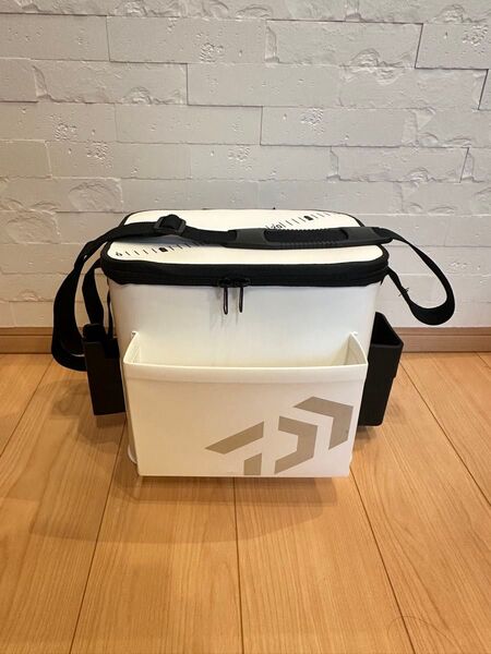 ダイワ ランガンキーパー 廃盤品 DAIWA アジ活かしバッカン バケツ