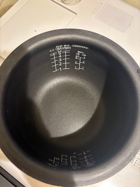 TIGER タイガー JPC-B 100用(5.5合焚き)黒色内釜