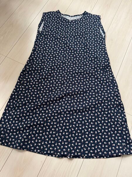 UNIQLO・Paul & JOE コラボノースリーブワンピース 150cm