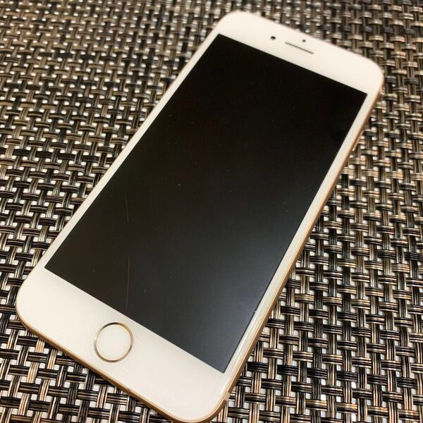 iPhone8 256G ゴールド SIMロック解除済み バッテリー 100%