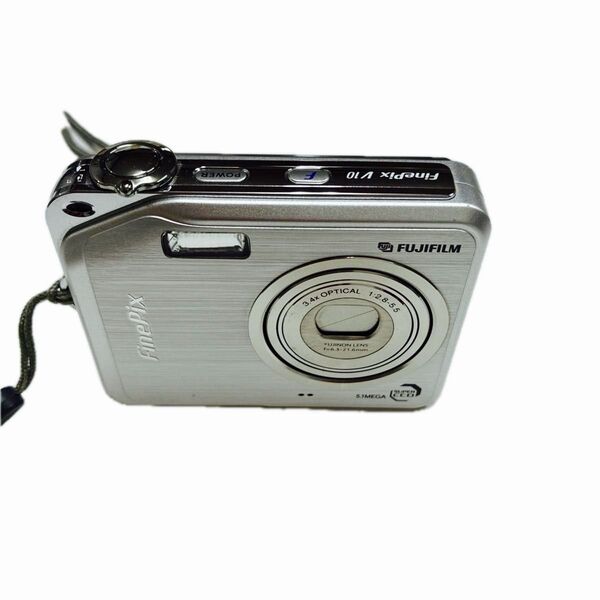 【月末限定お値下げ】FUJIFILM FinePix V10デジタルカメラ ACアダプター 三脚セット