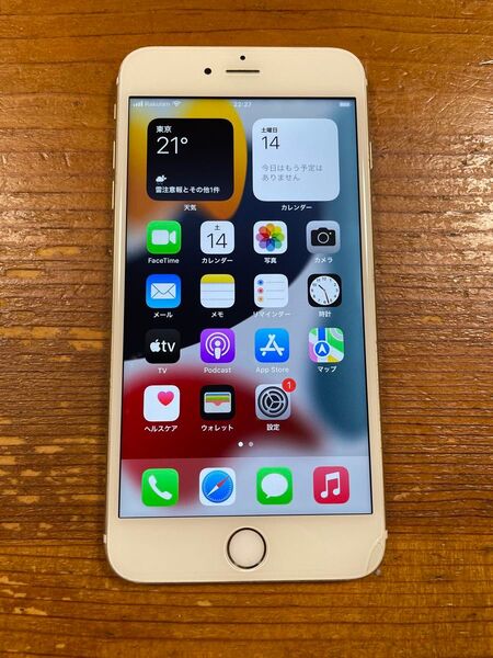 iPhone 6s plus gold 64GB SIMフリー