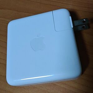 Apple 純正 ACアダプター 61W