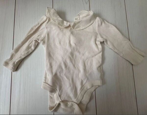 baby GAP ベビー肌着 6-12ヶ月 アイボリー ロンパース ボディスーツ 長袖 ベビー キッズ 白